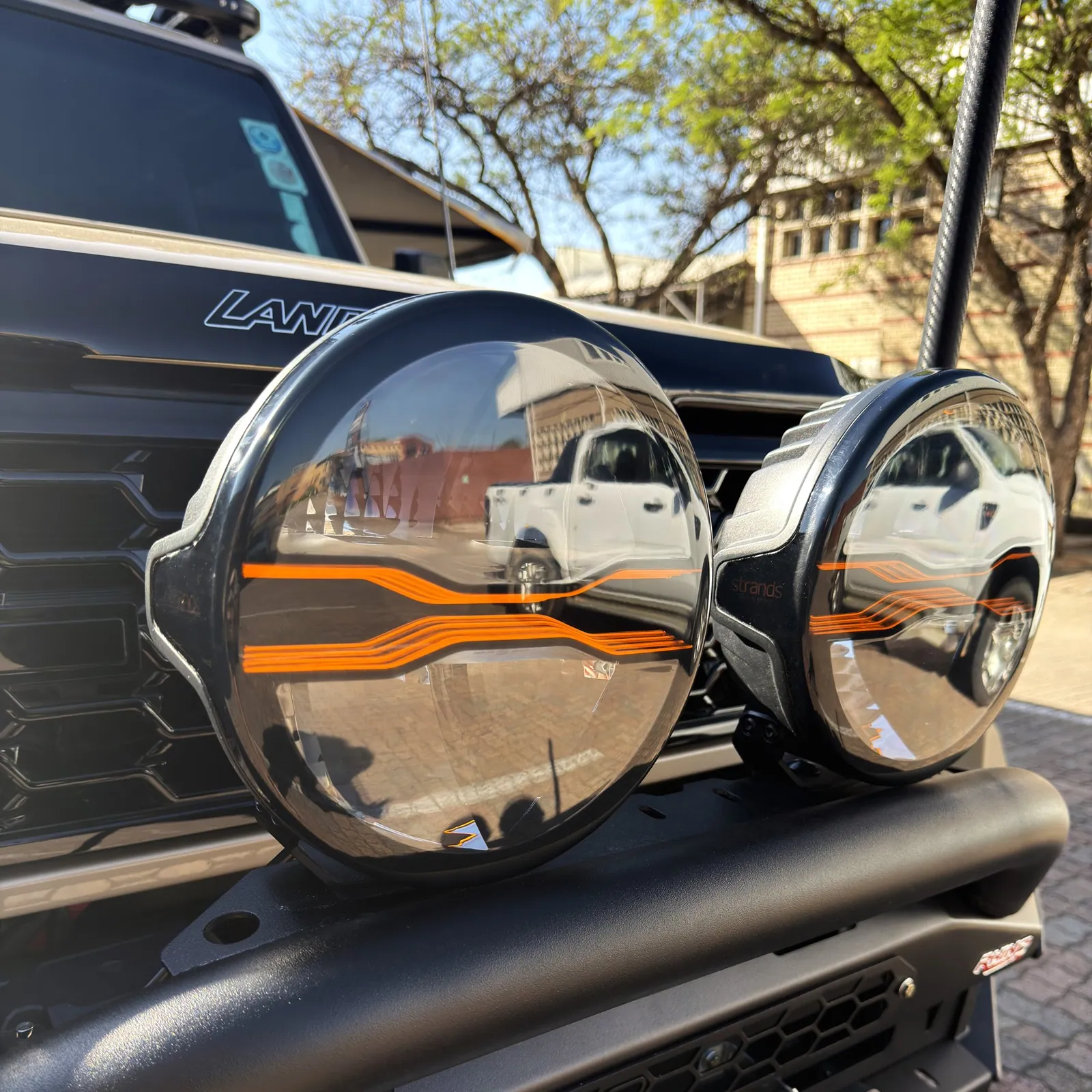 Aurora spotlights on the bull bar — Delta Cruiser — Alublack Tray & Canopy Touring 79, fitted by Venture 4x4 in Nelspruit