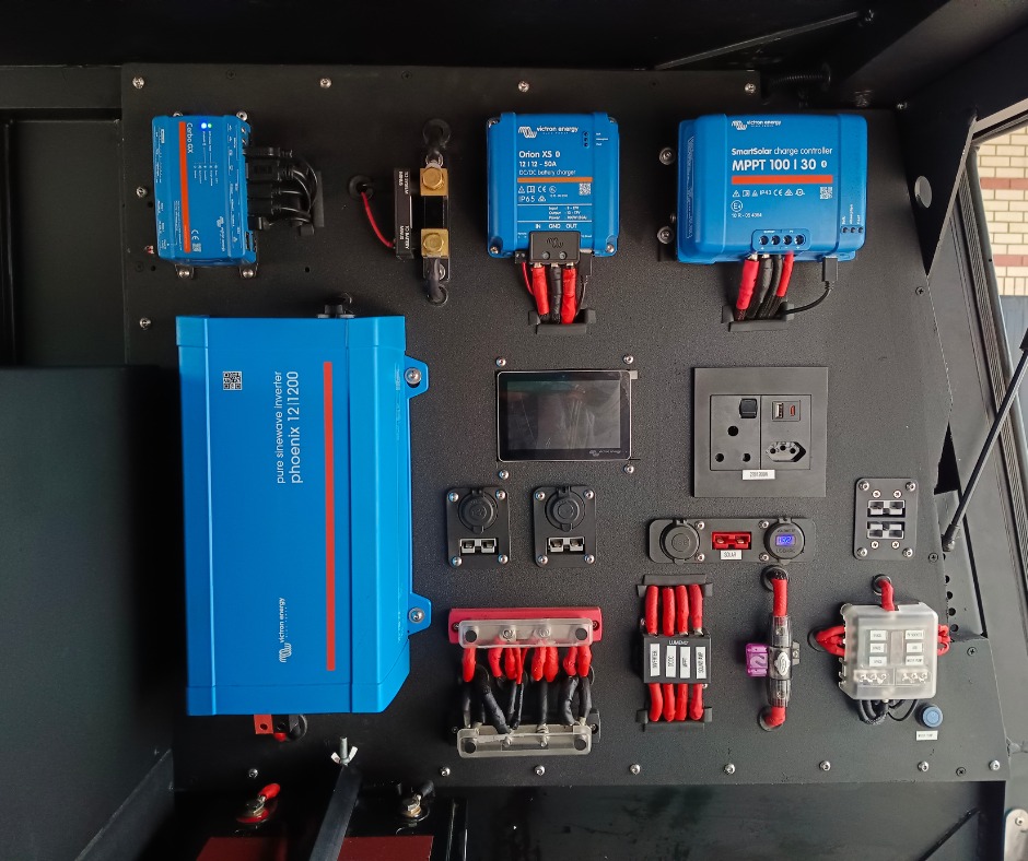 Victron Duel Batttery system