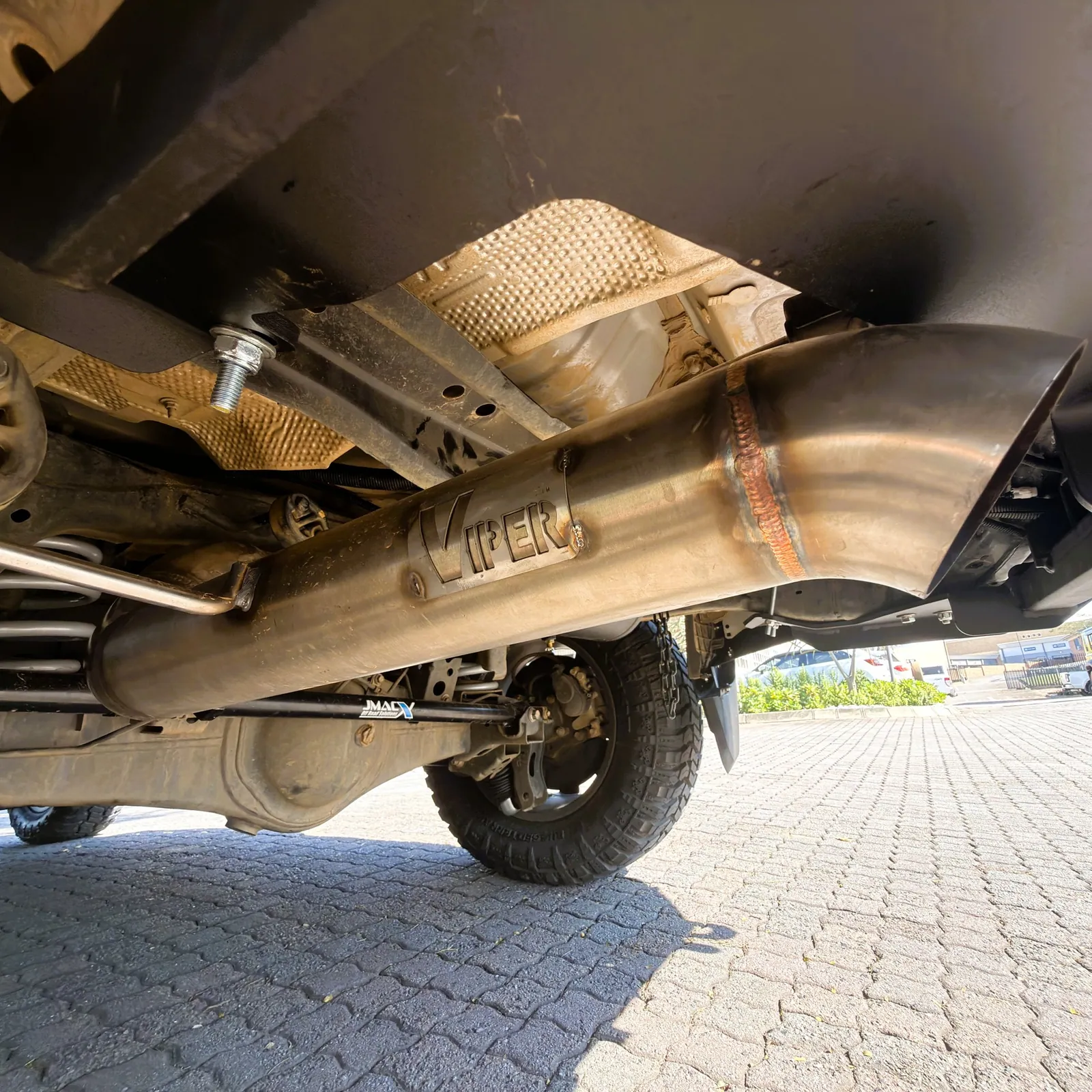 Viper exhaust system fitted under the body