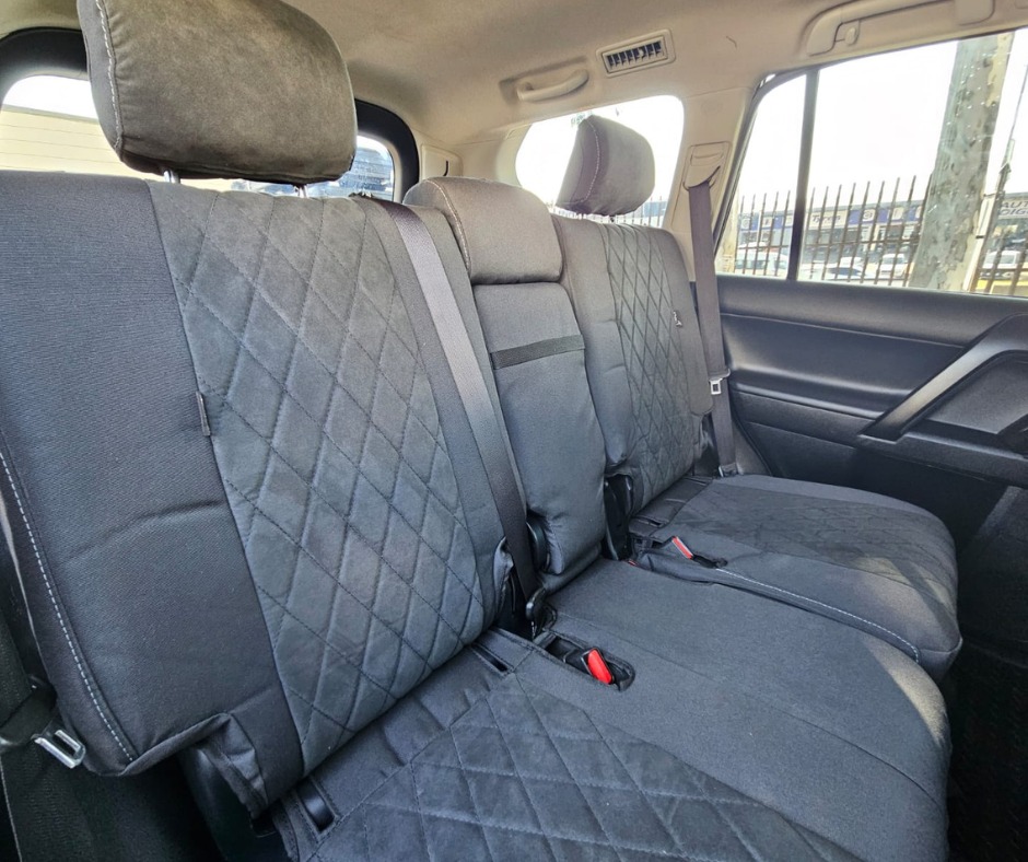 Takla seat Covers Prado