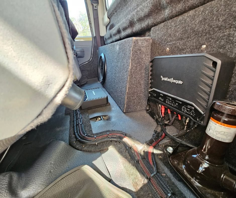 Rockford Fosgate sound system