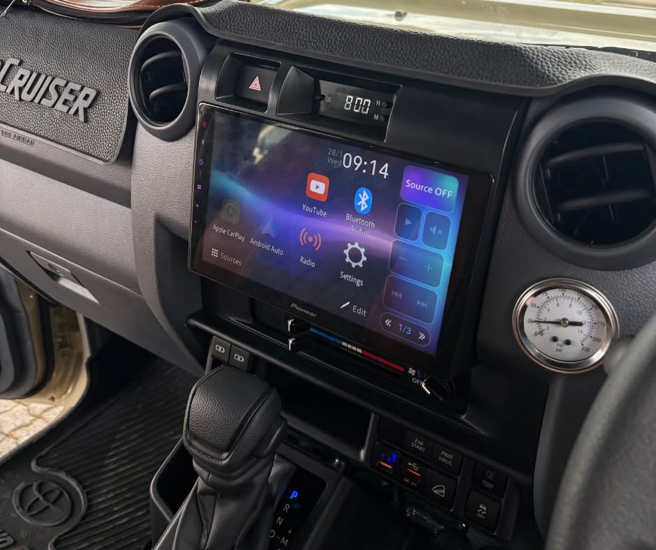 Pioneer multimedia radio