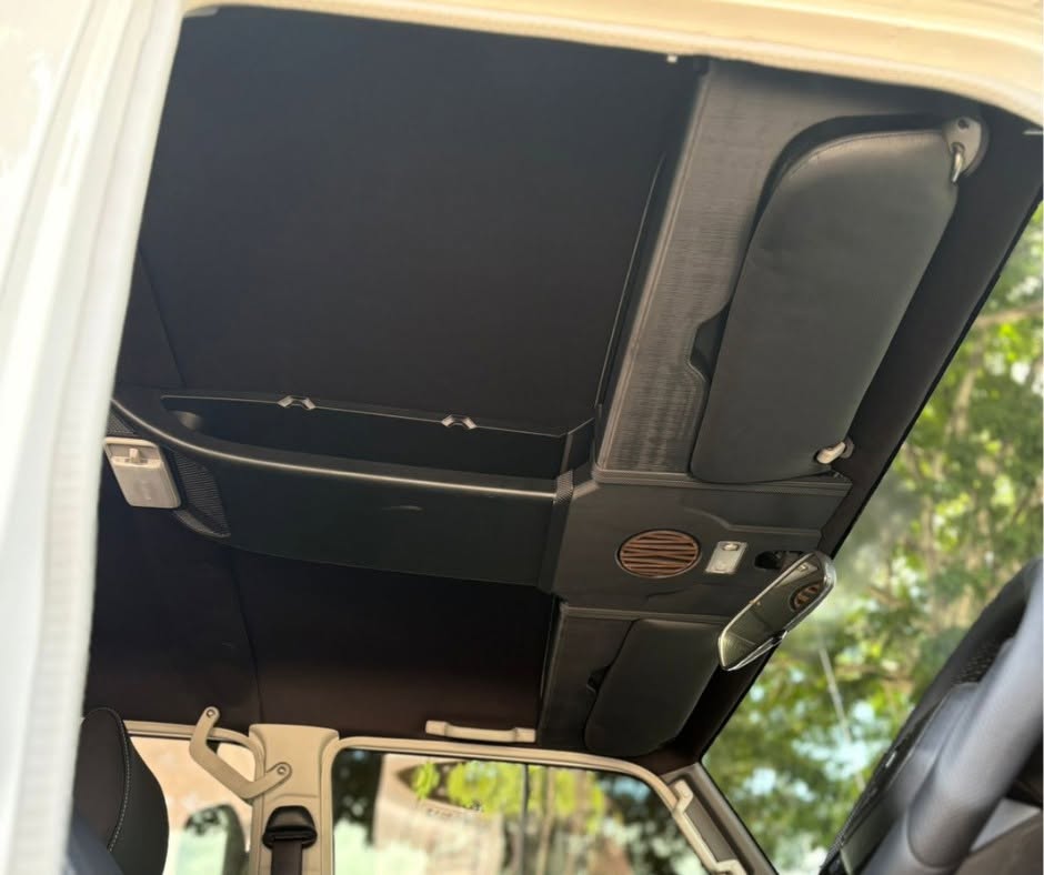 Roof console