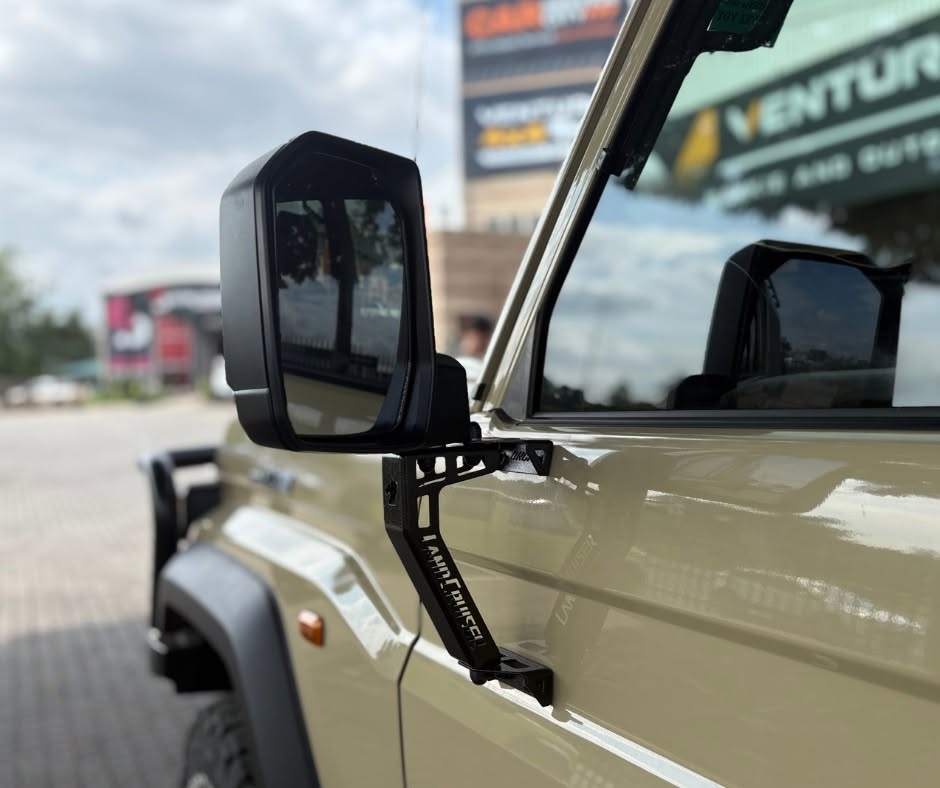 Onca mirror brackets / extensions