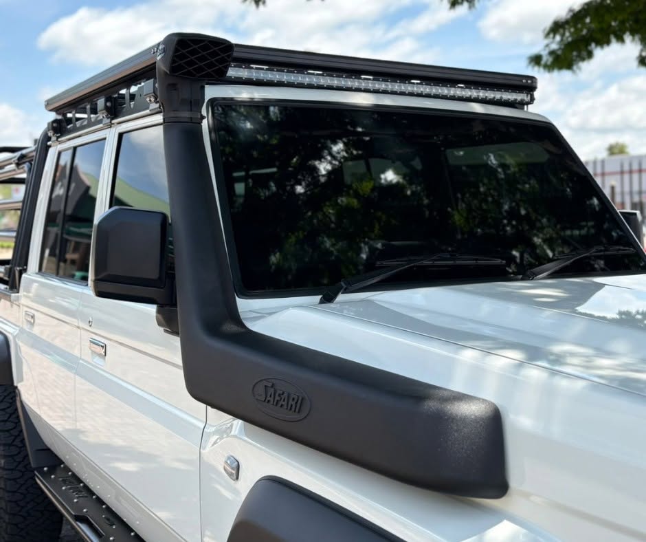 Safari V-Spec snorkel — Bravo Cruiser — ARB & Onca Equipped Land Cruiser 79, fitted by Venture 4x4 in Nelspruit