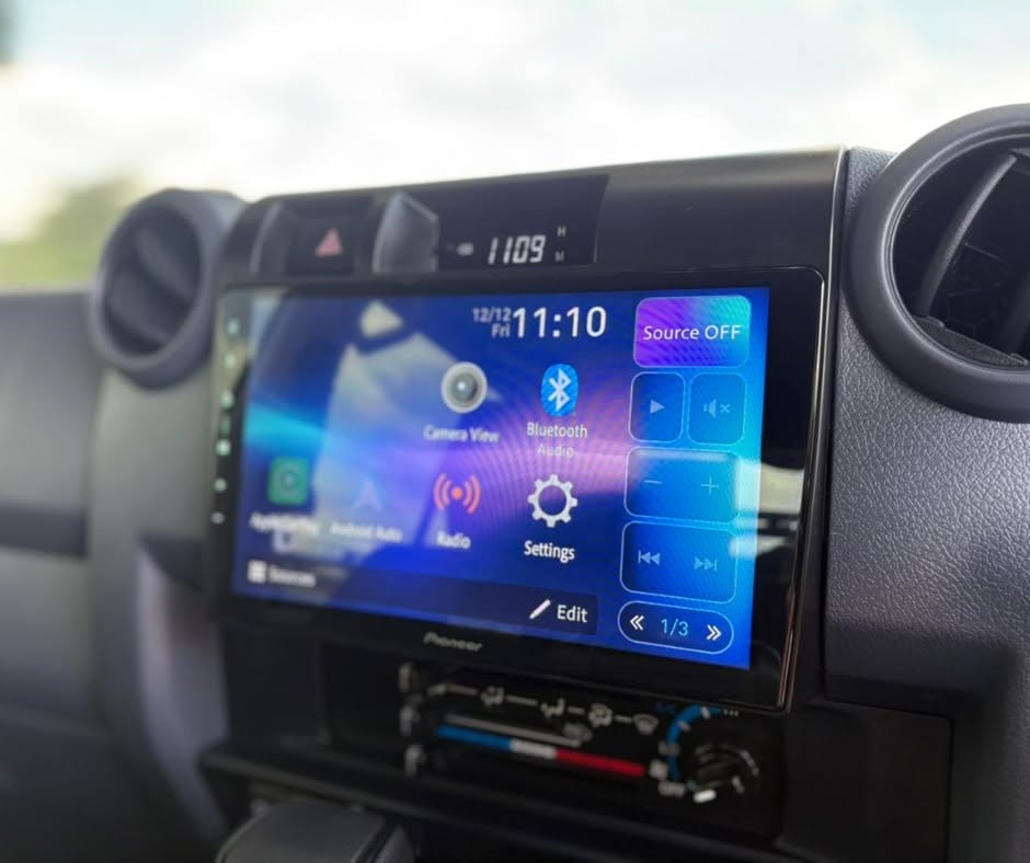 Pioneer radio head unit
